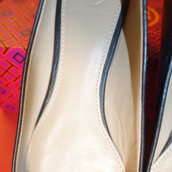 TORY BURCH SHOES - Picture 9 of 16
